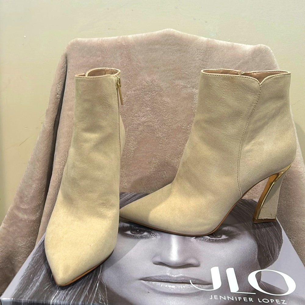 JLo -Beige ankle booties- size 8
